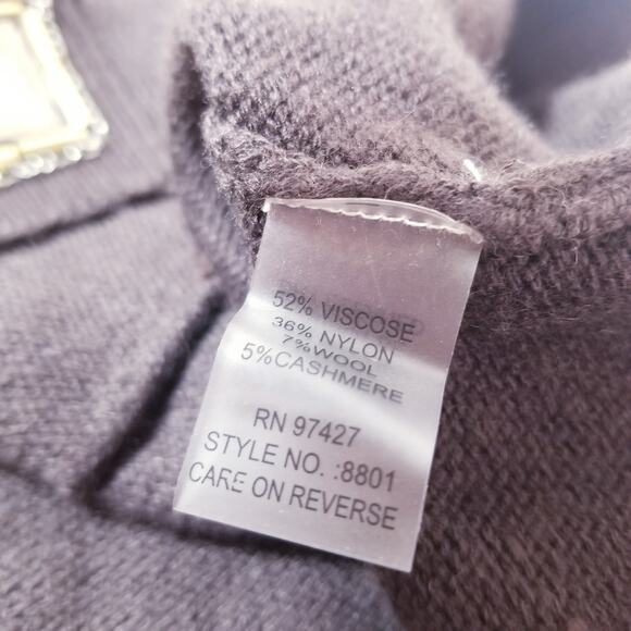 Dolce Cabo Knit Wool Cashmere Blend Chains Jeweled Cardigan - Picture 10 of 14